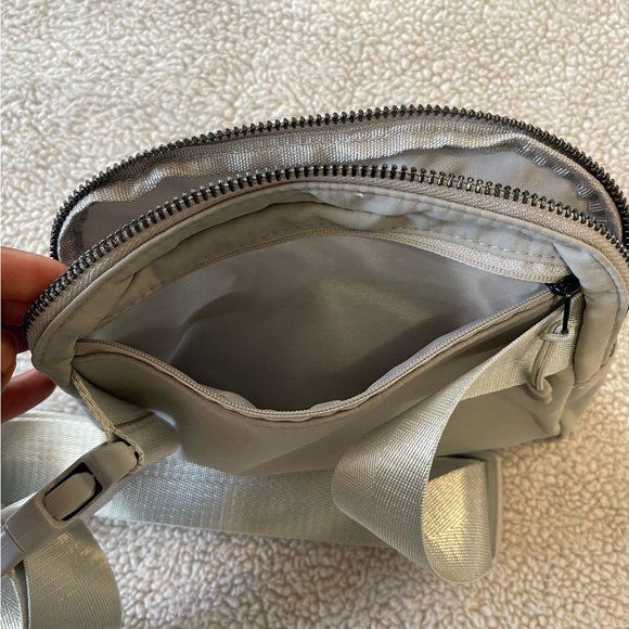 Fanny Pack - Picture 3 of 3